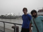 Meine beiden Mitbewohner Leo und Viliam am Puerto Madero